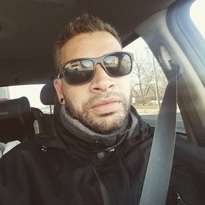 Meet your Posher, Eric